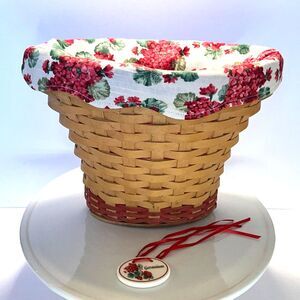 Vintage Longaberger 2002 Grandma Bonnie's May Series Geranium Basket signed